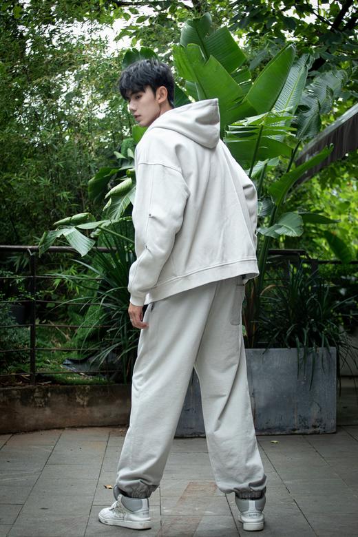 W33606239极简纯色卫衣外套 商品图8