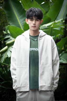 W33606239极简纯色卫衣外套