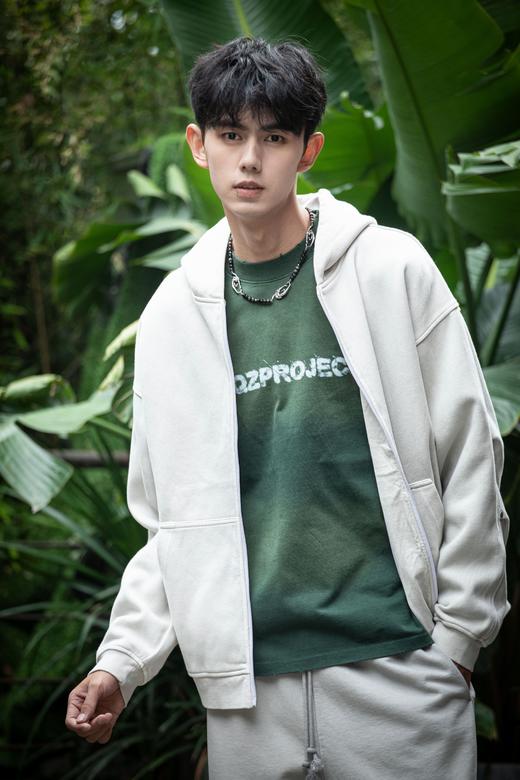 W33606239极简纯色卫衣外套 商品图1