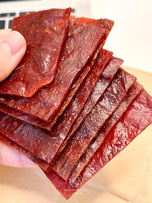 【米惦咔滋脆肉脯】💥像薯片一样酥酥脆脆！ 😋酥酥脆脆的，纯正猪肉香，每一口都是真猪肉，越嚼越香~ 3斤新鲜猪肉才出1斤咔滋脆猪肉脯‼  商品图4