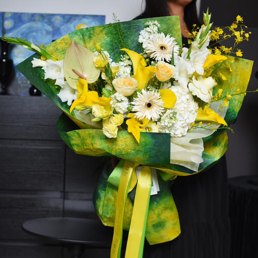 《芳华岁月》黄绿色花束 商品图10