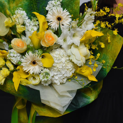 《芳华岁月》黄绿色花束 商品图8