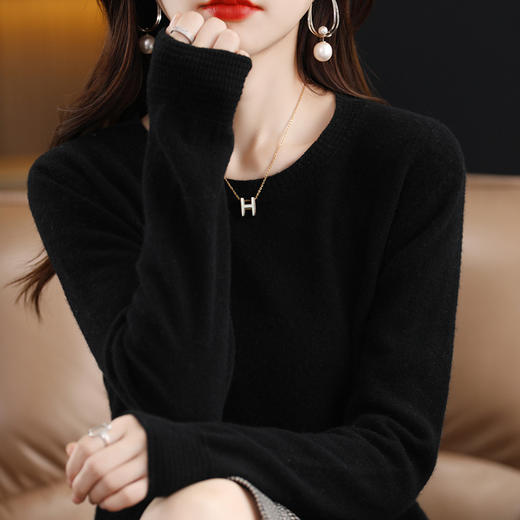 春秋女式圆领套头宽松大码显瘦针织打底毛衣QH-NJR-025 商品图6