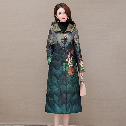 时尚气质，印花羽绒服妈妈装中长款连帽保暖复古白鸭绒羽绒服QYM-ZM-BSD22867-Y 商品图1