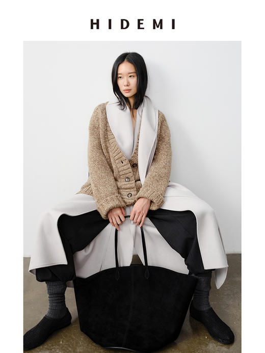 HIDEMI 麂皮VASE TOTE艺术感花瓶托特包 深棕色/黑色 商品图6