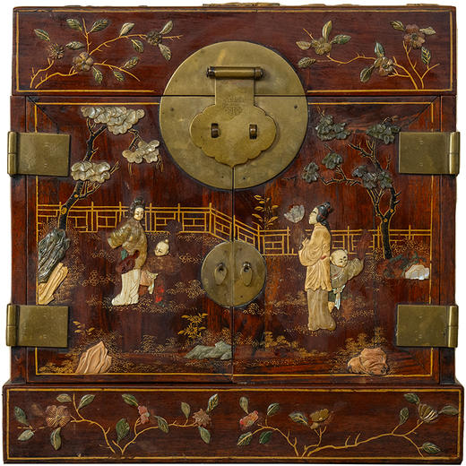 清 黄花梨百宝嵌婴戏图平顶官皮箱 商品图5