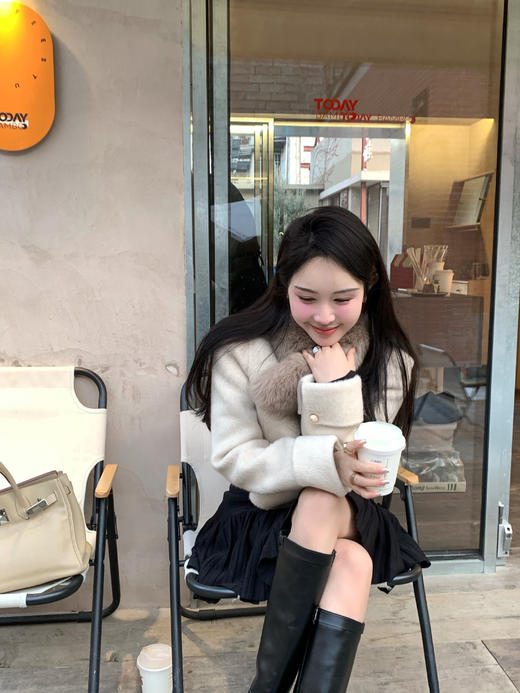 Read Nameless /羊驼羊毛白骑士2.0（带毛领） 商品图7