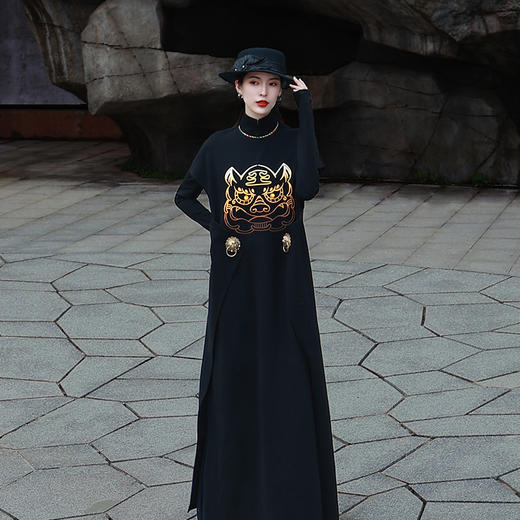 虎啸龙吟渐变刺绣连衣裙 | 杨丽萍老师同款 | 现货加急发 商品图2