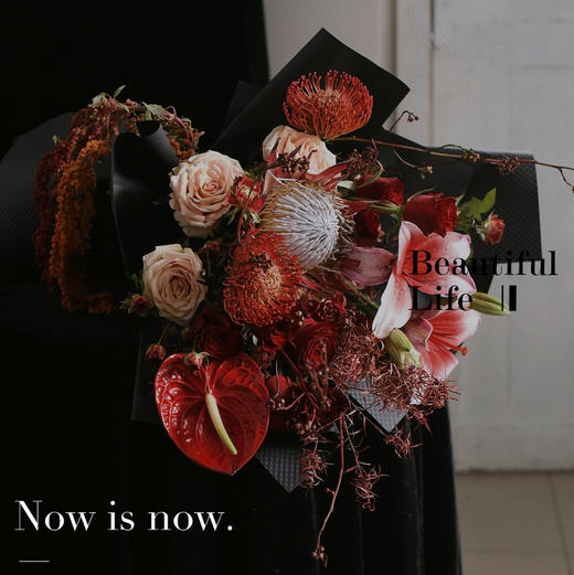 《摩登时代》复古红色系花束 商品图6