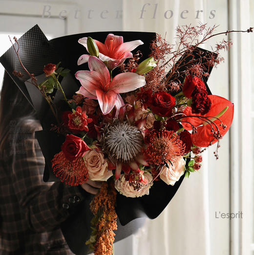 《摩登时代》复古红色系花束 商品图10