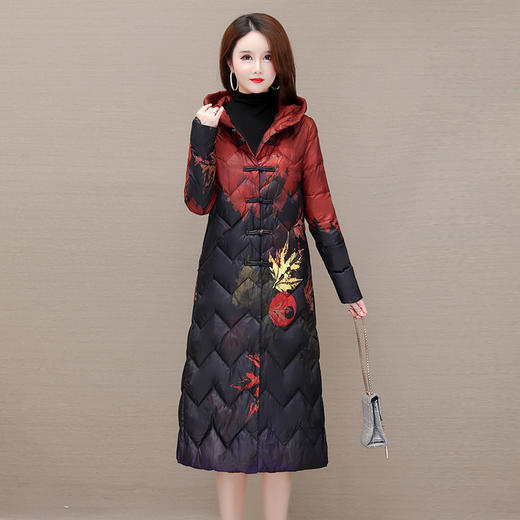 时尚气质，印花羽绒服妈妈装中长款连帽保暖复古白鸭绒羽绒服QYM-ZM-BSD22867-Y 商品图0