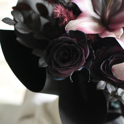 《乌梅子酱》暗紫色花束 商品图2