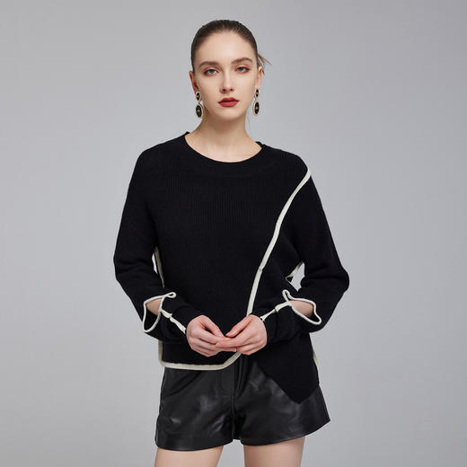 NG643斯尔丽2023秋季新款设计感撞色边不对称显瘦百搭圆领毛衫上衣 商品图0
