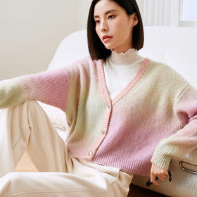 玳莎慵懒风宽松马海毛针织开衫女2023冬季新品落肩袖V领羊毛衫   DD33311