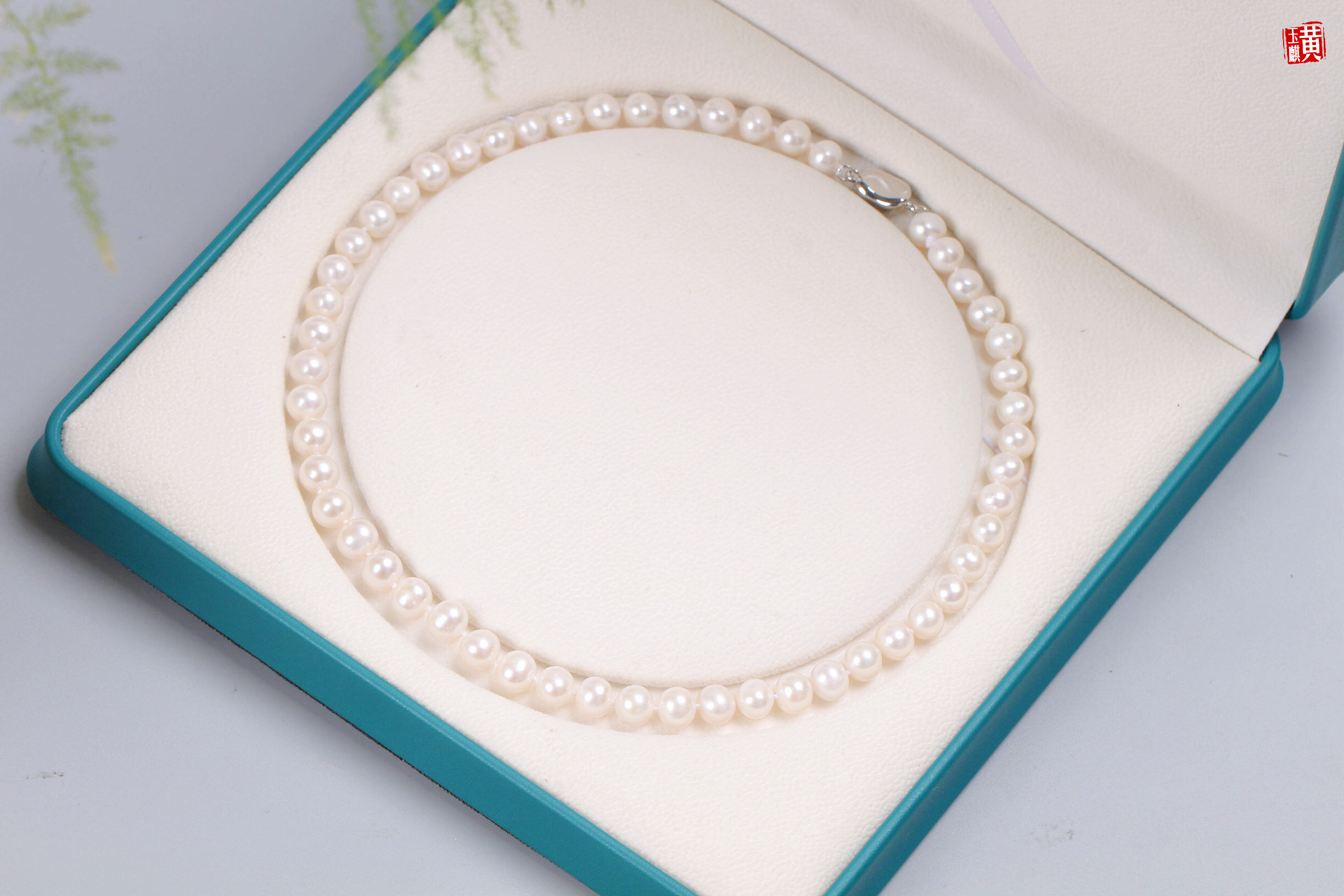 【秀逸】淡水珍珠项链   珠径：8-9mm