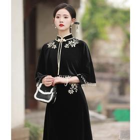 改良复古丝绒旗袍套装，秋季新款气质民国风绣花斗篷旗袍裙BJS-8002