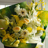 《芳华岁月》黄绿色花束 商品缩略图7