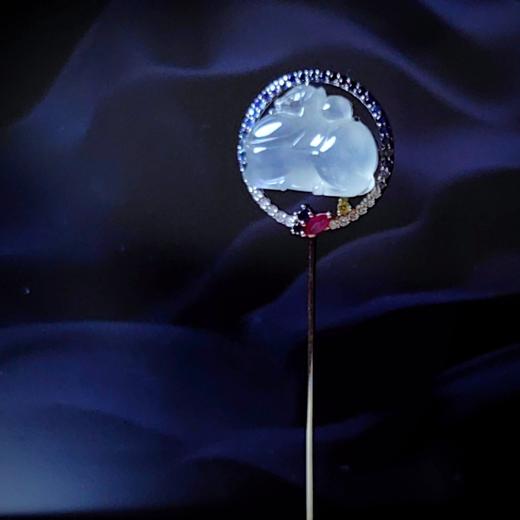 【白马踏清秋】18k镶嵌翡翠胸针 商品图9