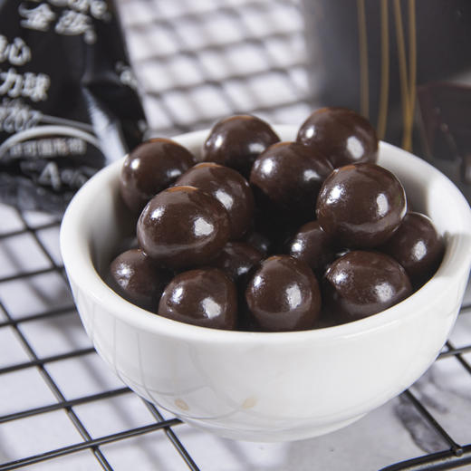 梁丰牛奶/黑巧克力球桶装120g 商品图4