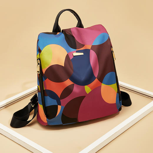 Safiya/索菲娅新款时尚轻便旅行大容量书包迷彩时尚大背包女包SF9158043Y 商品图3