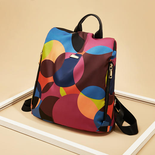 Safiya/索菲娅新款时尚轻便旅行大容量书包迷彩时尚大背包女包SF9158043Y 商品图0