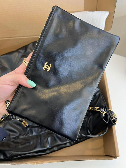 垃圾包。尺寸 迷你20*19*6。 3300元。 小号34x37。3690元。 中号38x42cm3980元。 商品图6