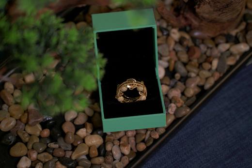 荔枝纹环形胸针 商品图3