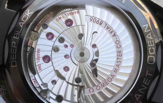 VS厂欧米茄海马系列600米深海之黑腕表评测-VS厂手表实拍