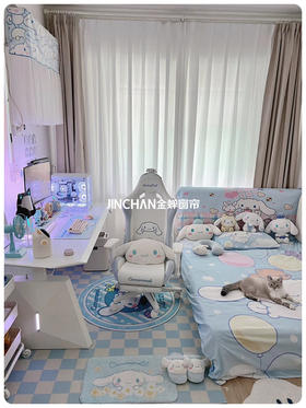 男生的玉桂狗电竞房！？