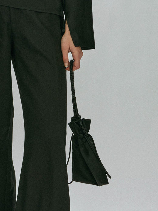 Viktoria Chan｜AW23110 Luna pearl pouch [ 白 / 黑 ] 商品图0