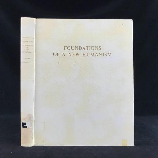 新人文主义的基础 72幅彩色手工贴图 精装大16开 商品图0