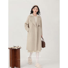 鹿向南《寻梦晚意》甜美时髦毛呢外套LXN32278