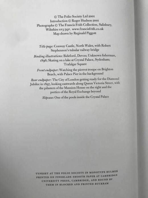 弗里斯维多利亚时代摄影图集 约百幅插图 精装16开带书匣 商品图3