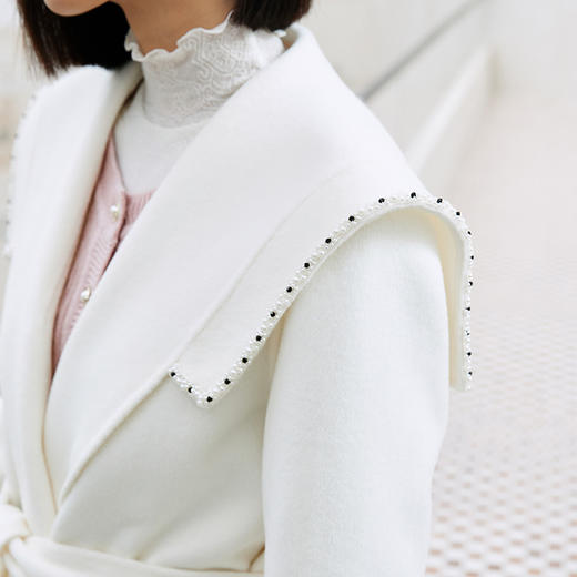 玳莎披肩领羊毛双面呢大衣女秋冬新款优雅钉珠设计感外套   DD39310 商品图3