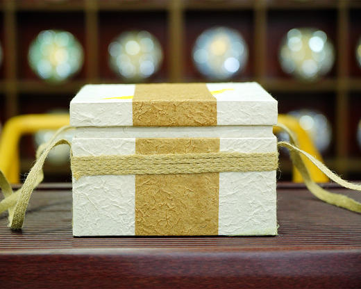 百元集齐皇家四大贡茶！四饼盒装！高性价比 摆在家里那就是艺术品 2023年头春普洱茶贡茶357g*4饼 商品图3