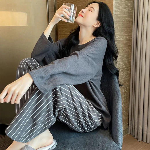 【自带胸垫，温暖宽松】G级大码，时尚不拘束；春秋季长袖长裤，陪你度过每个季节；简约外穿家居服套装，展现网红风。 商品图0