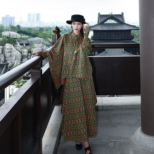 异域凝香上衣半裙套装 | 性价比超高 一套699 | 现货加急发 商品图0