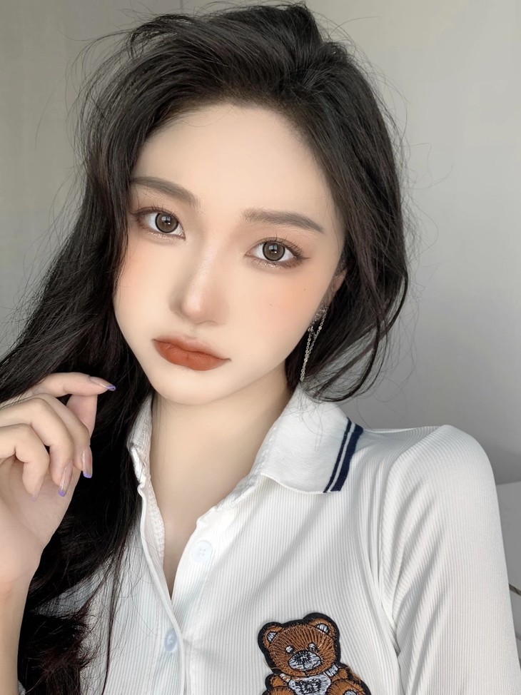 FLOWERCOLOR 年抛隐形眼镜 牛乳亚麻 14.5mm 1副/2片 左右度数可不同 - VVCON美瞳商城