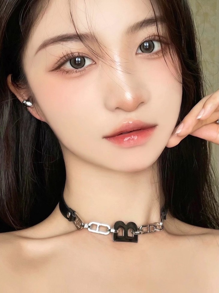 FLOWERCOLOR 年抛隐形眼镜 牛乳亚麻 14.5mm 1副/2片 左右度数可不同 - VVCON美瞳商城