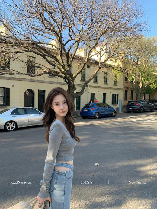 Read Nameless /复古辣妹灰色上衣+挖腰牛仔裤浅蓝色 商品图6