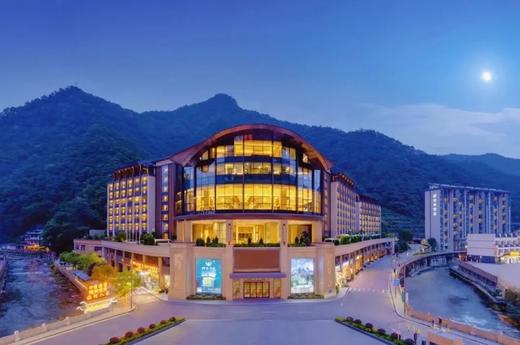 限时早鸟减700元，12.16截止【2026寒假 | 神农架5天4晚冰雪亲子营】南方滑雪性价比之王！玩转世遗景区，2大雪场，高铁方便，温度友好！探秘三峡、金丝猴，五钻酒店连住不挪窝 商品图12