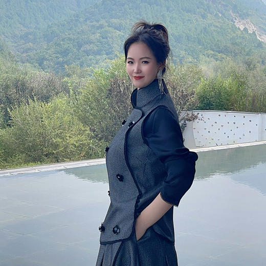 ST.SANLI【定制系列】新中式立领手工钉珠马甲+衬衫GA123R19 商品图1