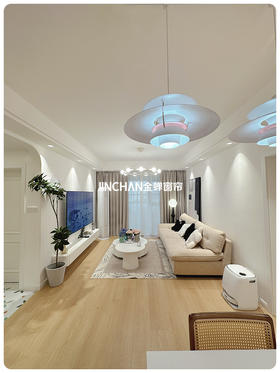 听网友的话，窗帘果然……没翻车