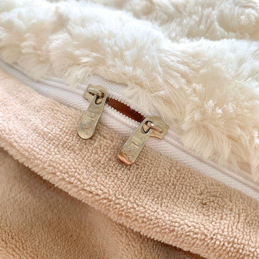 南方生活A类浪漫玫瑰卷兔绒四件套 200*230cm   白色 商品图5