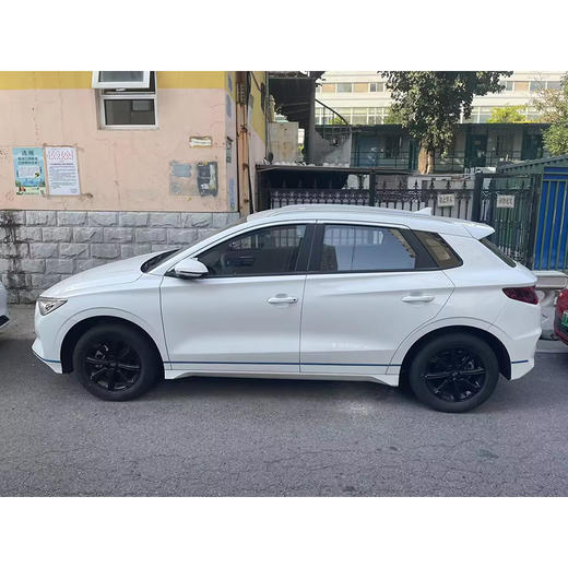 比亚迪 E2 升级版 高续航版 豪华型【长租-北京】 商品图3