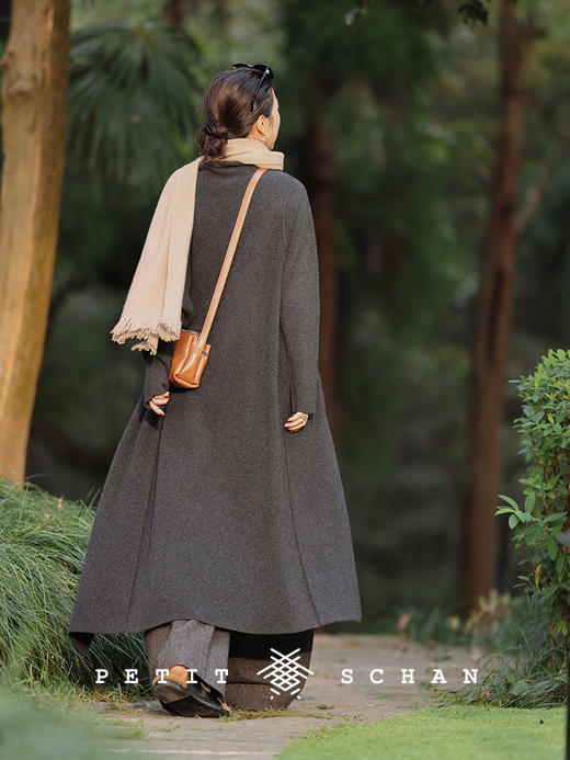 PETIT SCHAN小闪 CLO#173 city chatter 絮语 秋冬高端针织系列羊毛羊绒经典长开衫针织外套 商品图4