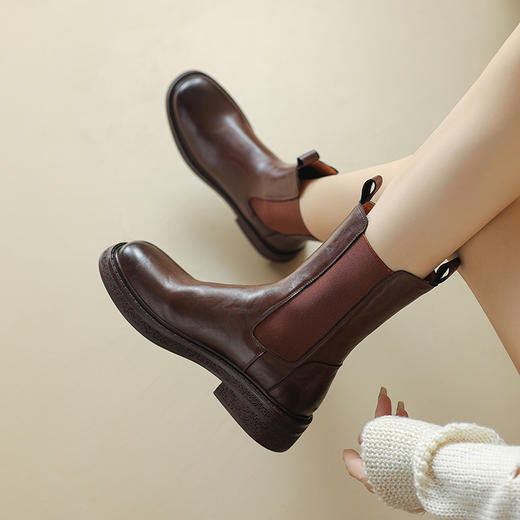 阿么手工女鞋英伦复古烟筒靴粗跟4CM真皮百搭秋冬圆头时尚短靴女 商品图1