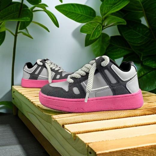 「火龙果配色！男女同款」火龙果鞋子女ins潮流拼接小众保暖板鞋复古美式冬季运动面包女鞋 商品图0