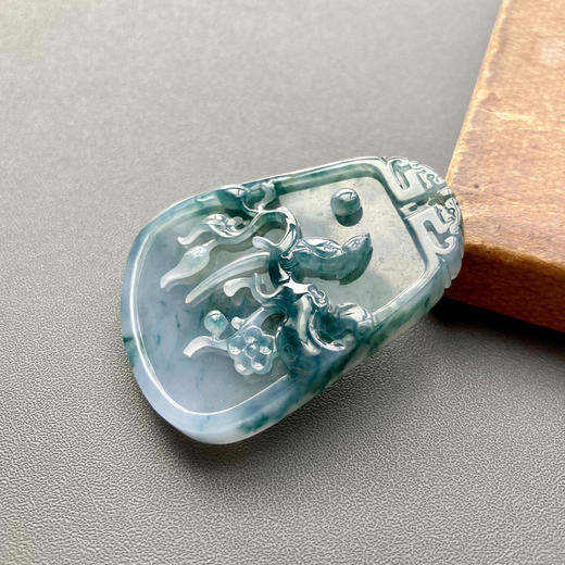 糯冰种紫罗兰飘花喜上梅梢 商品图1