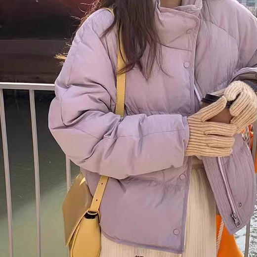 【高品质羽绒填充，有效保暖，同时又轻盈柔软！】奶呼呼轻便羽绒棉服，2023年新款韩版棉衣面包服外套，具有出色的保暖性能，通过精心设计，该外套不仅轻便舒适，还能展现时尚韩版风格lm 商品图0